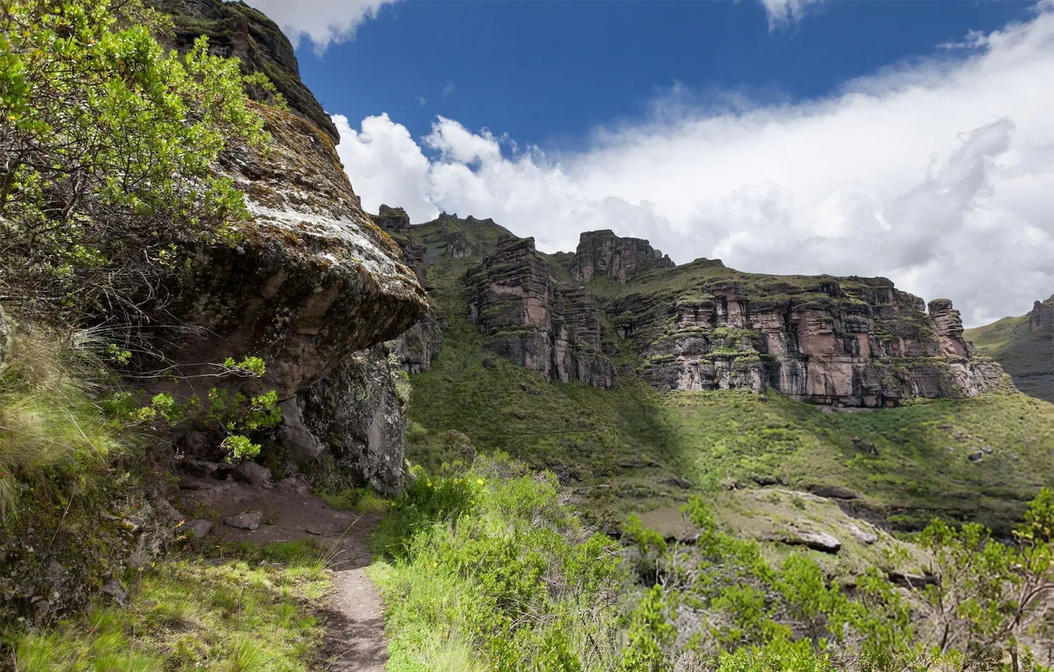 Waqrapukara Trek